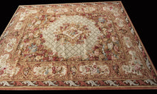 Load image into Gallery viewer, 10X14 Vintage French Savonnerie Rug Wool Pile Aubusson Beige 305cmx427cm
