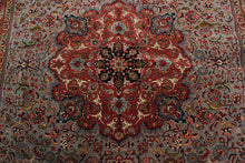 Load image into Gallery viewer, 7&#39;x9&#39; Rare Museum Quality Vintage Rug Fine  Wool &amp; Silk Area Rug Gray  C.1960
