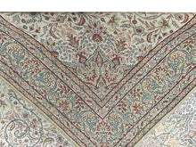 Load image into Gallery viewer,  7x10 Vintage Silk Hereke Fine 100% Silk Quality Museum Signed Rug 209x297cm
