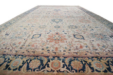 Load image into Gallery viewer,  13x19 Antique Serrappi Herriz Rug Rare Geometric Ivory C.1920 Rug 406cmx570cm  

