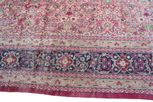 Load image into Gallery viewer, 11x17ft Antique Fine Geometric Rug Fine Rug 341cm x 519cm C.1870 Pink
