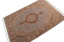 Load image into Gallery viewer, 7x10 Rare Beauty Rug Wool &amp; Silk Authentic High Kpsi Handmade Rug 
