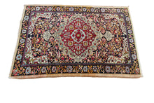 Load image into Gallery viewer, 4x5 Fine Quality Antique Rug Artisan Traditional 107x153cm Black 
