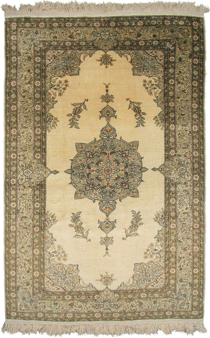 Vintage Silk Hereke Kaysari Fine 100% Silk High Quality 1960 Museum Quality 3x5