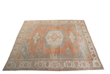 Load image into Gallery viewer, 9x12 Rare Antique Herriz Serrapi Neutral Rug Geometric Rug 275cmx448cm C.1920

