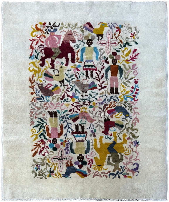 Vintage Olga Fisch Folk Art Ecuadorian Rug 125cmx145cm Tapestry 4x5 Beige c.1955