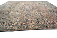 Load image into Gallery viewer, 10x13 Antique Traditional Rug Oriental Rug Fine 300cmx401cm Beige c.1890
