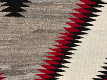 Load image into Gallery viewer, Vintage Navajo Rug Geometric Blanket Wool Rug 94cmx163cm Gray 3x5
