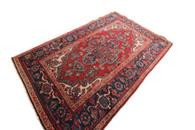 Load image into Gallery viewer, 4x5 Antique Rug Herizz Serapii Rug 107cm x 160cm Oriental Rug High Quality 1920
