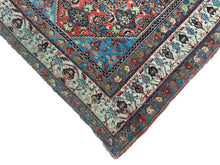 Load image into Gallery viewer, 5x6 Antique Traditional Oriental Rug Exceptionally fine Rug 153cm x 191cm C.1890
