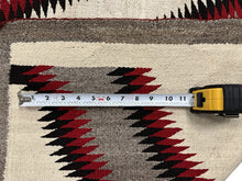 Load image into Gallery viewer, Vintage Navajo Rug Geometric Blanket Wool Rug 94cmx163cm Gray 3x5
