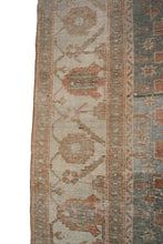 Load image into Gallery viewer, 9x12 Rare Antique Herriz Serrapi Neutral Rug Geometric Rug 275cmx448cm C.1920
