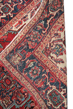 Load image into Gallery viewer, 4x5 Antique Rug Herizz Serapii Rug 107cm x 160cm Oriental Rug High Quality 1920

